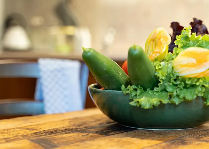 Suflora - Thinker's Villa Mengara